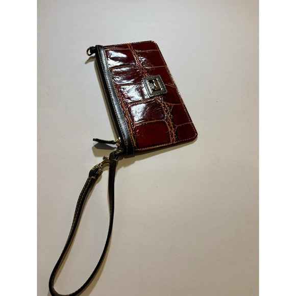 Dooney & Bourke Y2K Croc Embossed Leather Wristlet Cognac Duck Logo Zip Bag - Picture 9 of 13